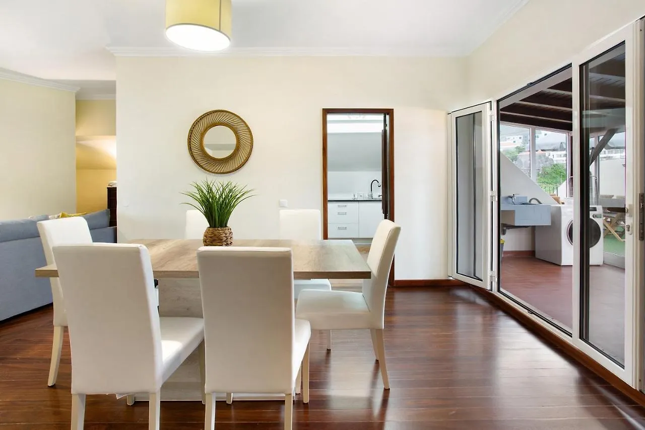 Penthouse Vista Mar Apartment Funchal  0*, Funchal (Madeira)