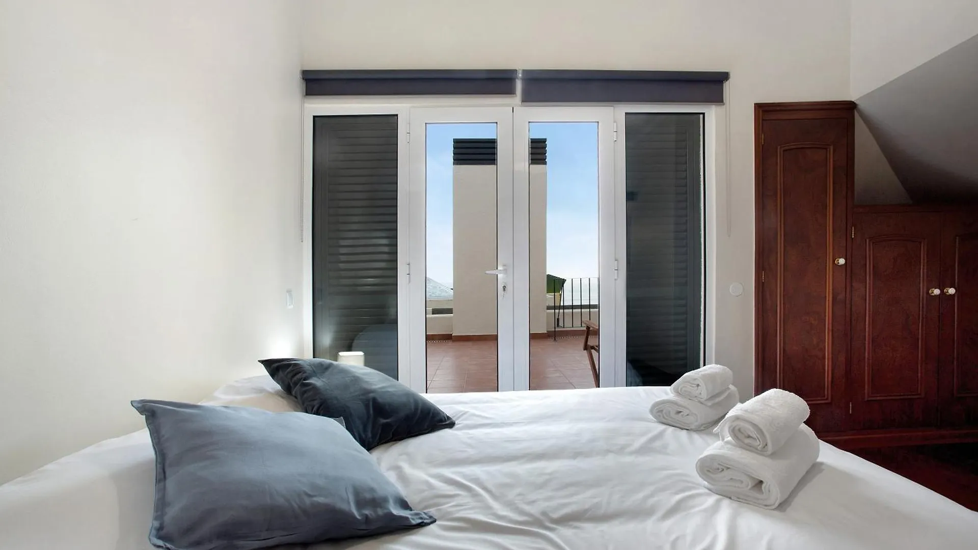 Penthouse Vista Mar Apartment Funchal